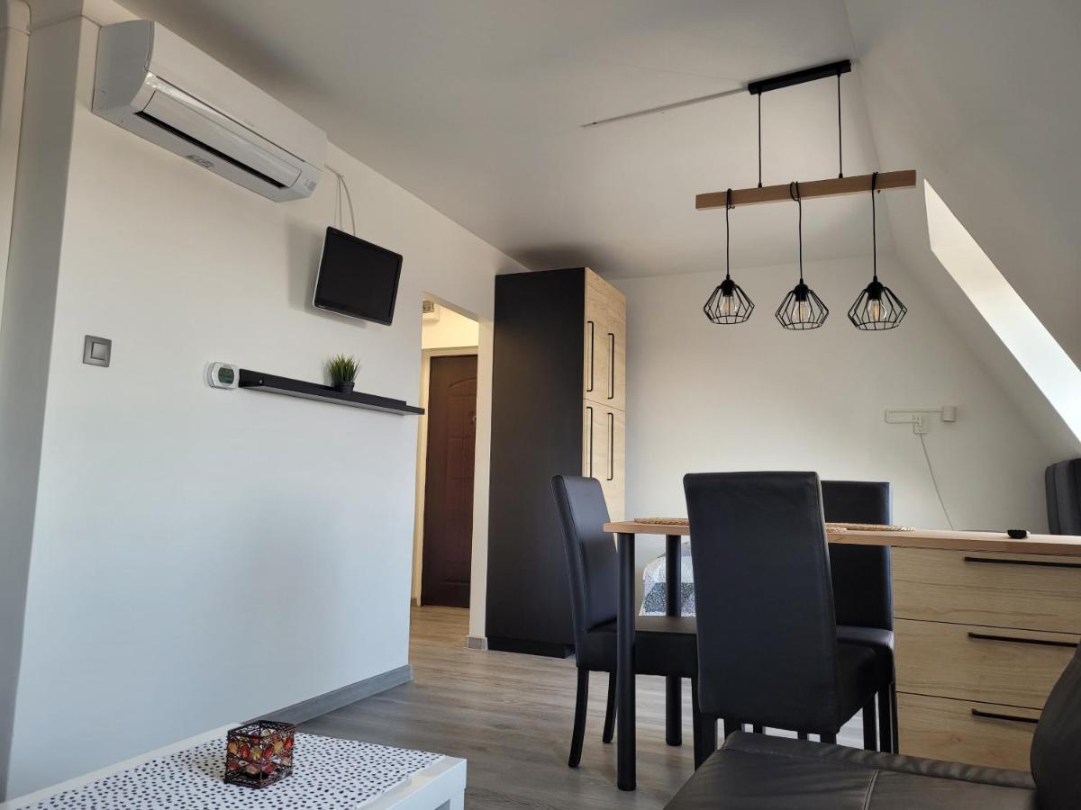 Apartament Pod Radiostacja -Gliwice Tarnogorska, Parking Free, Klimatyzacja Екстер'єр фото